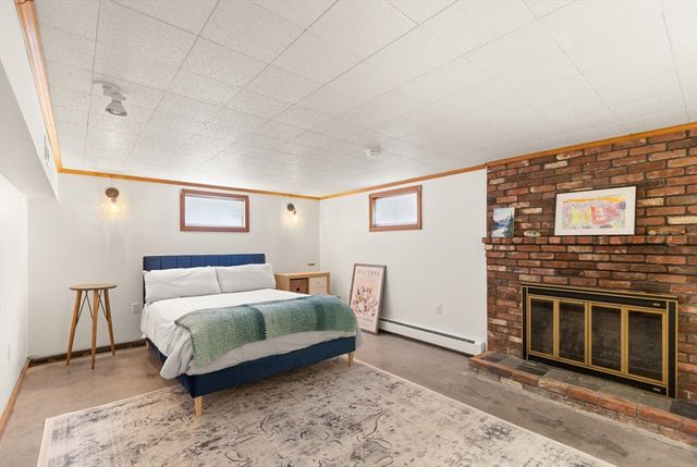 9 Meadowview, Topsfield, MA 01983