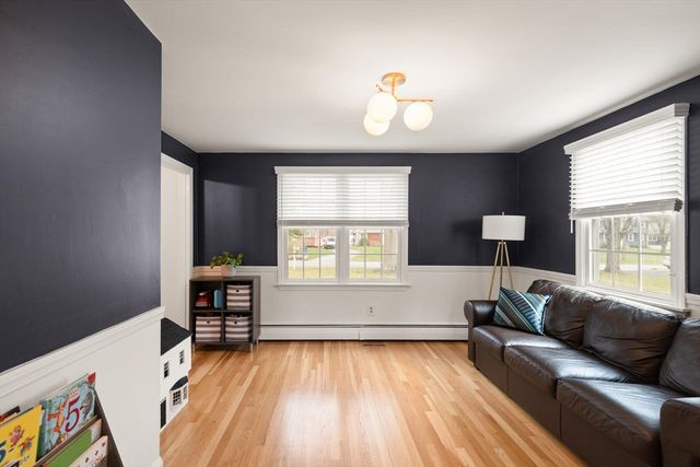 9 Meadowview, Topsfield, MA 01983