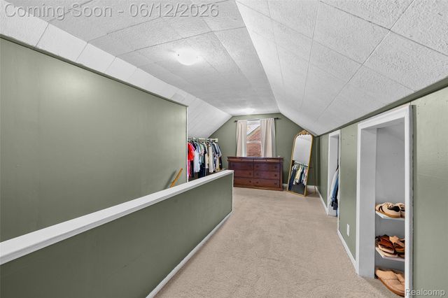 10467 W 11 Mile Road, Huntington Woods, MI 48070