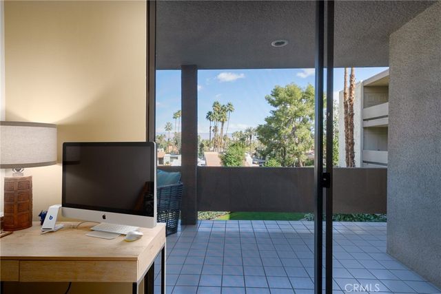2424 E Palm Canyon 2D, Palm Springs, CA 92264