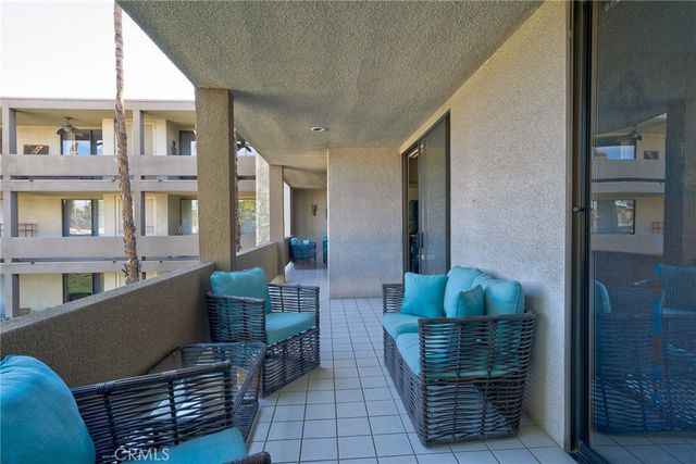 2424 E Palm Canyon 2D, Palm Springs, CA 92264