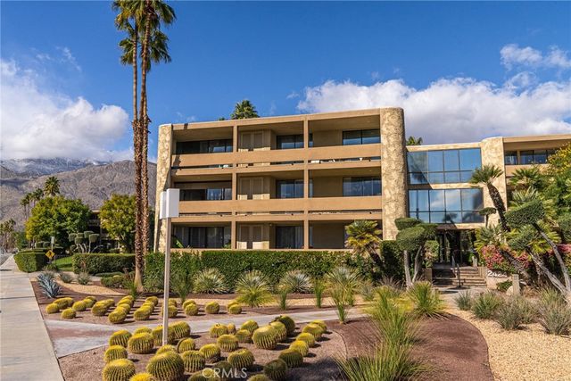 2424 E Palm Canyon 2D, Palm Springs, CA 92264