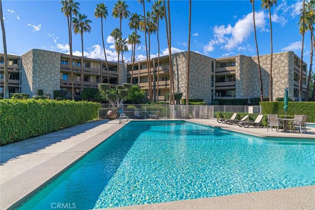 2424 E Palm Canyon 2D, Palm Springs, CA 92264
