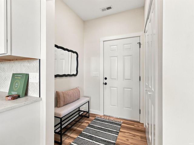 1545 N Noyer Road, Fort Wayne, IN 46818
