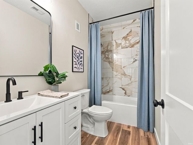 1545 N Noyer Road, Fort Wayne, IN 46818