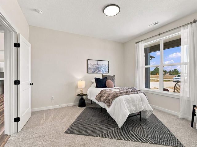 1545 N Noyer Road, Fort Wayne, IN 46818
