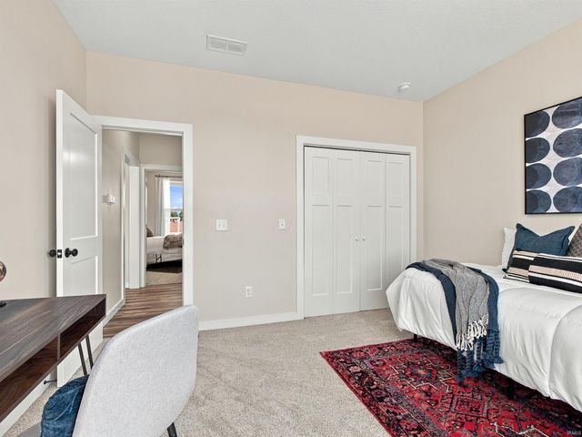 1545 N Noyer Road, Fort Wayne, IN 46818