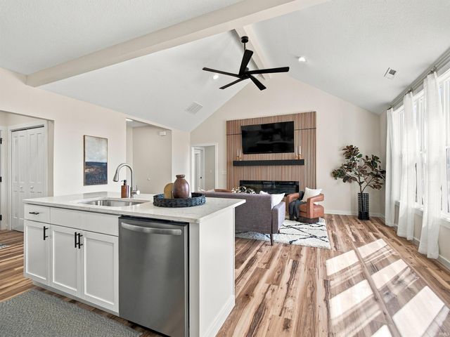 1545 N Noyer Road, Fort Wayne, IN 46818