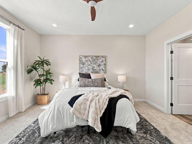 1545 N Noyer Road, Fort Wayne, IN 46818