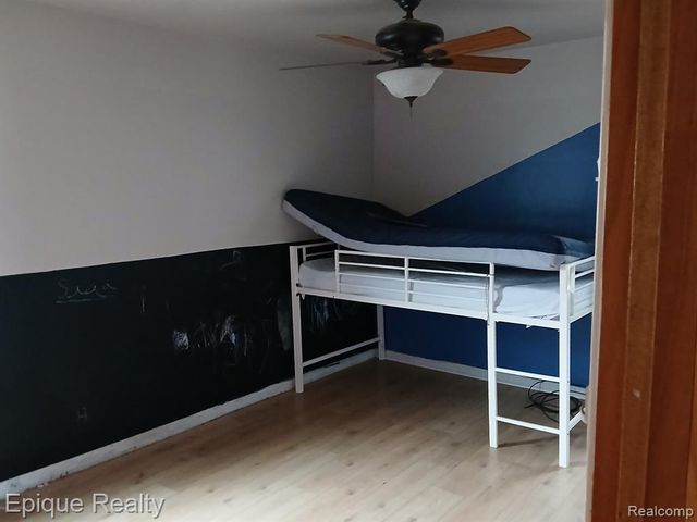 1396 Potter Boulevard, Burton, MI 48509