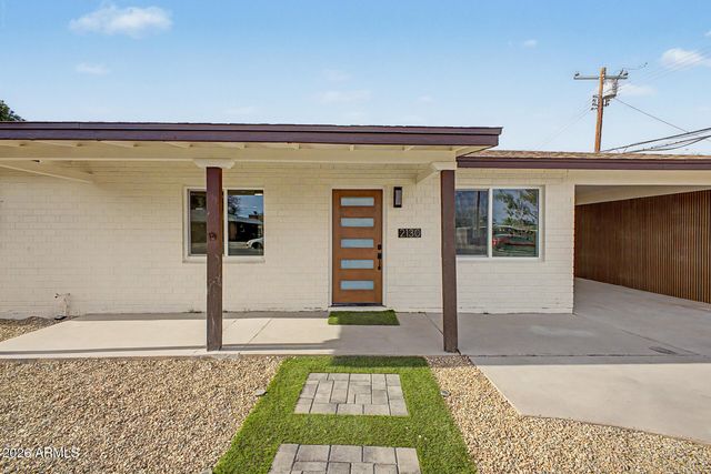 2130 W WELDON Avenue, Phoenix, AZ 85015