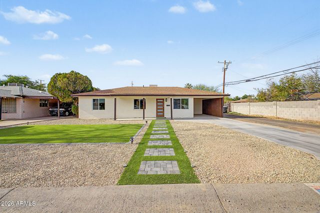 2130 W WELDON Avenue, Phoenix, AZ 85015