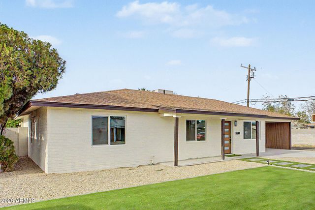 2130 W WELDON Avenue, Phoenix, AZ 85015