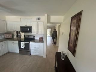 2 Briarwood Cir 112, Hollywood, FL 33024