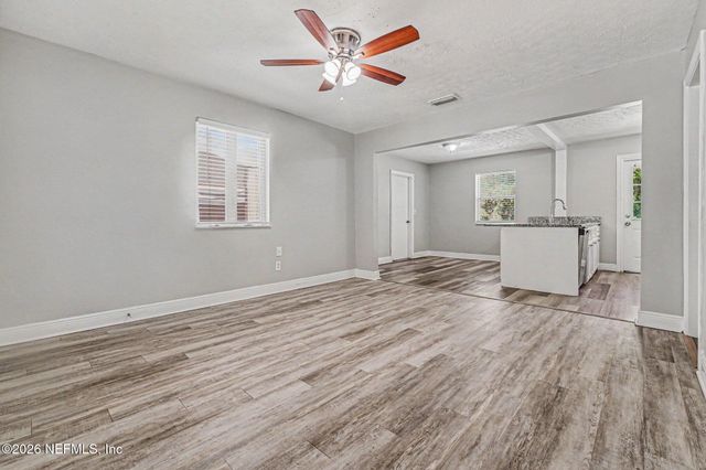 1840 ECTOR Road, Jacksonville, FL 32211