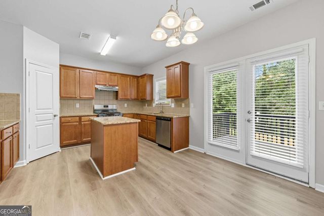 1851 Stoney Chase Drive, Lawrenceville, GA 30044