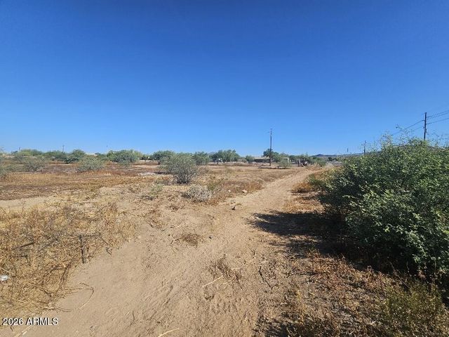 36XXX N 12th Street 38, New River, AZ 85087