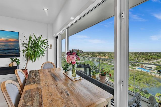 701 E Camino Real 12g, Boca Raton, FL 33432