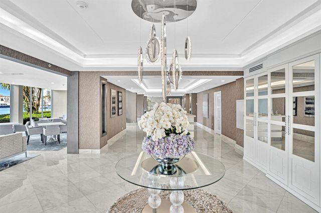 701 E Camino Real 12g, Boca Raton, FL 33432