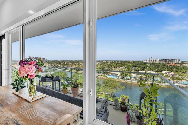 701 E Camino Real 12g, Boca Raton, FL 33432