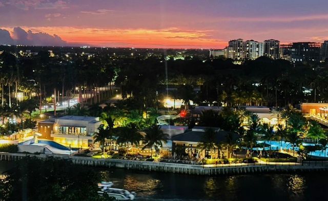 701 E Camino Real 12g, Boca Raton, FL 33432