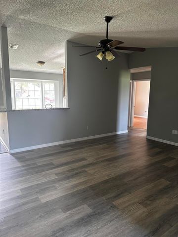 1021 SW Dubois Avenue, Port St. Lucie, Port St Lucie, FL 34953