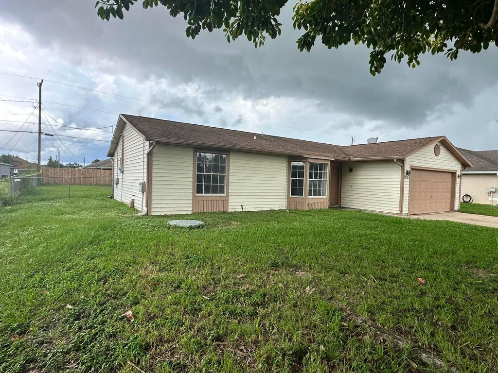 1021 SW Dubois Avenue, Port St. Lucie, Port St Lucie, FL 34953