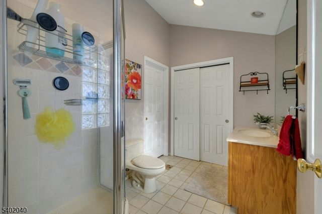 153 Forest Lake Dr, Byram Twp., NJ 07821