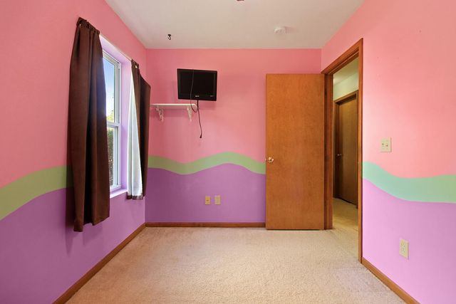 407 S ROCHEFORD ST, Sturgeon, MO 65284