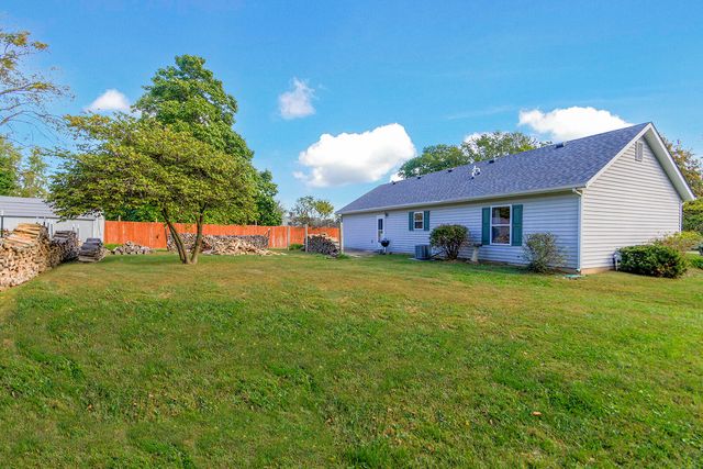 407 S ROCHEFORD ST, Sturgeon, MO 65284