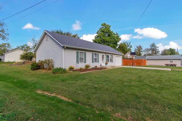 407 S ROCHEFORD ST, Sturgeon, MO 65284