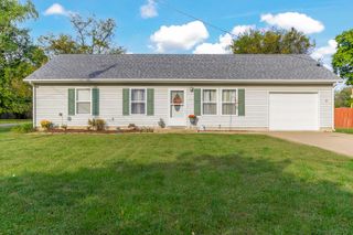 407 S ROCHEFORD ST, Sturgeon, MO 65284