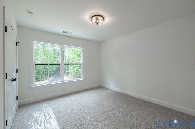 15148 Johns Trace Cir, Montpelier, VA 23192