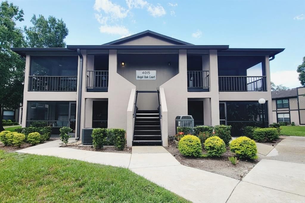 4015 ANGEL OAK COURT 201, Tampa, FL 33613