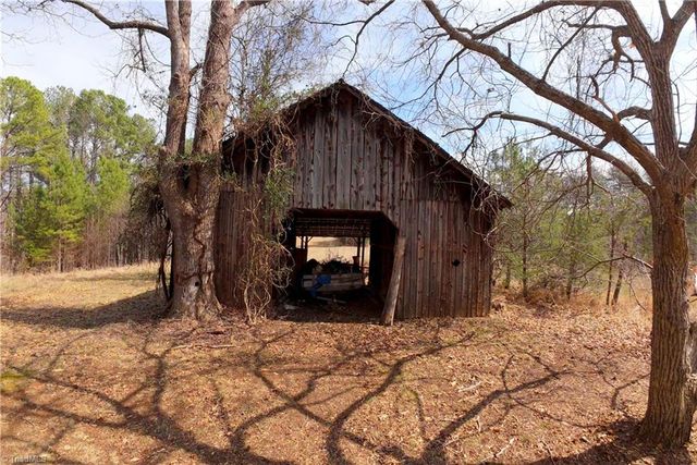 3364 NC Highway 66 S, Westfield, NC 27053