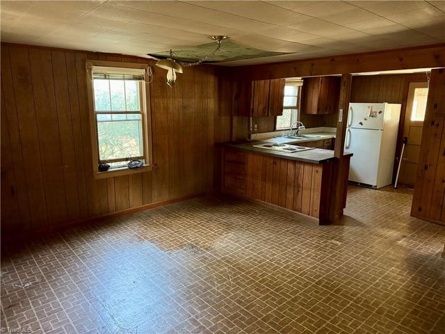 3364 NC Highway 66 S, Westfield, NC 27053