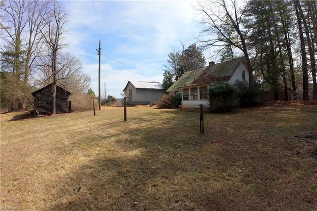 3364 NC Highway 66 S, Westfield, NC 27053