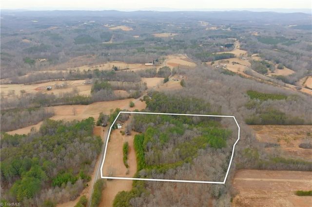 3364 NC Highway 66 S, Westfield, NC 27053