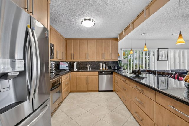 910 NE 205TH Street, Miami, FL 33179
