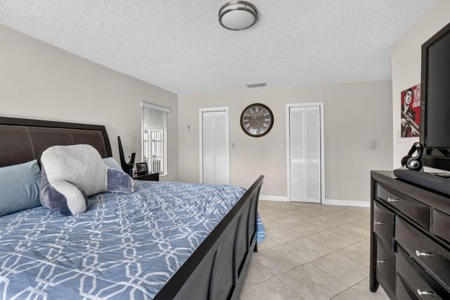 910 NE 205TH Street, Miami, FL 33179