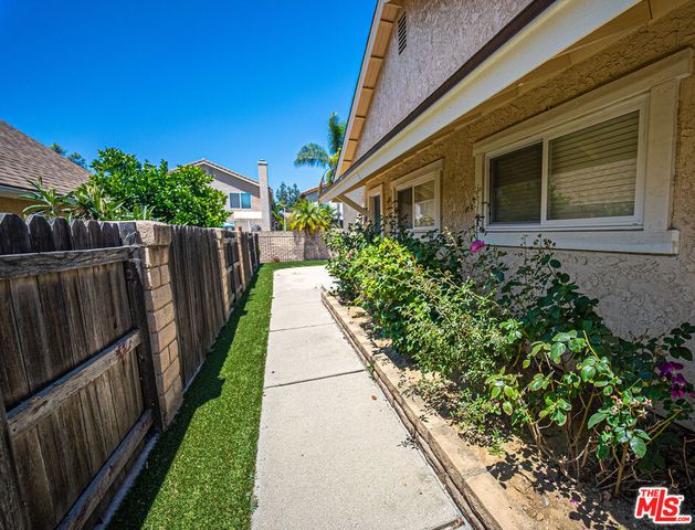 1963 Covington Avenue, Simi Valley, CA 93065