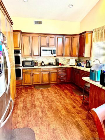 39660 Bordeaux Pl, Murrieta, CA 92562