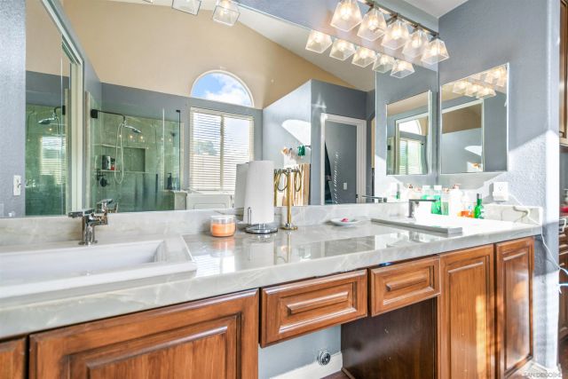 39660 Bordeaux Pl, Murrieta, CA 92562