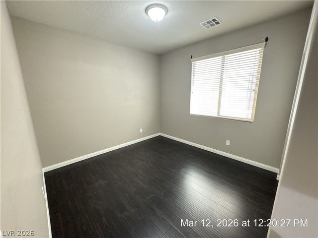 130 Serpens Avenue, Las Vegas, NV 89183