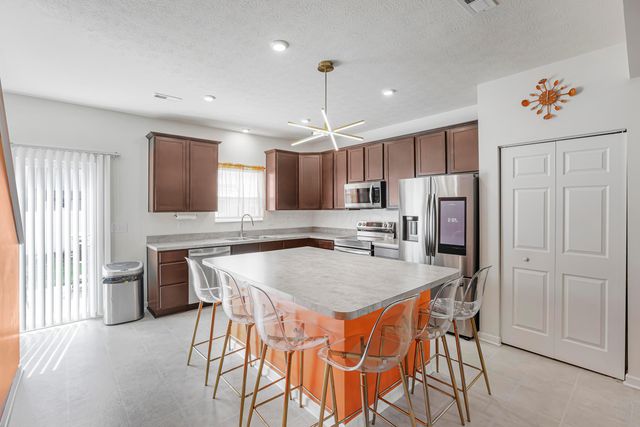5391 Coble Park Drive, Canal Winchester, OH 43110