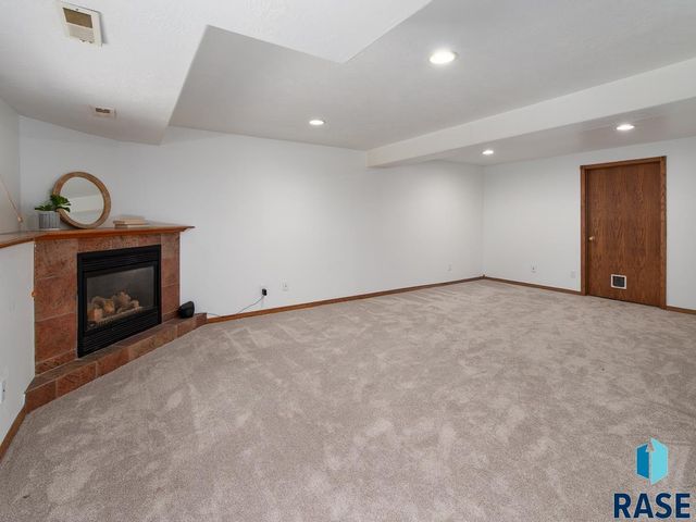 904 E Maywood St Street, Brandon, SD 57005