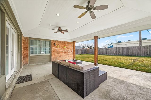 13719 Bonaventure Drive, Houston, TX 77065