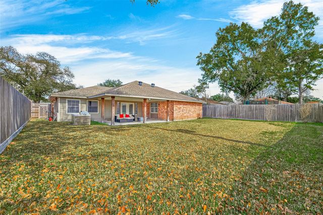 13719 Bonaventure Drive, Houston, TX 77065