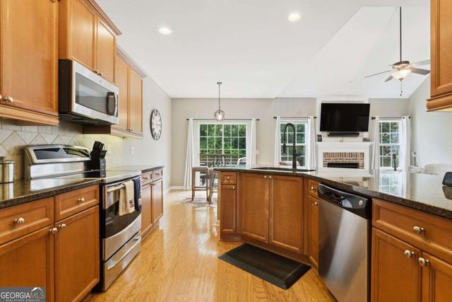 17 Lilyfield Lane, Acworth, GA 30101