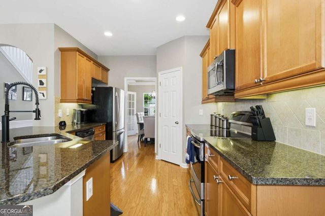 17 Lilyfield Lane, Acworth, GA 30101